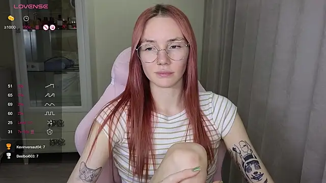 littlevildevil online show from November 5, 11:10 am