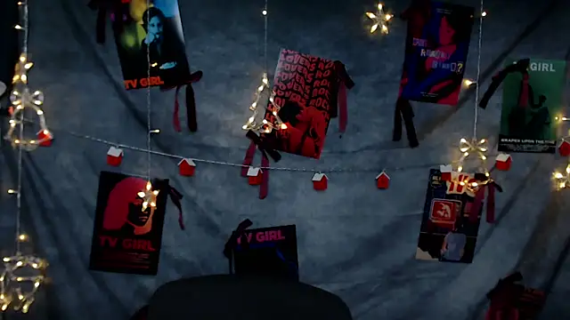 MademoiselleCl online show from December 18, 6:19 am