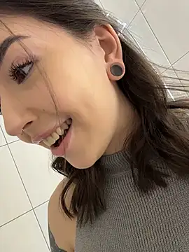 Oh My Dianee online show from November 7, 7:41 am