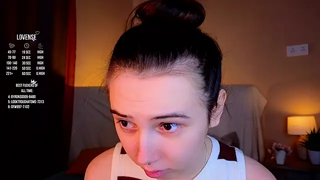 GillianDowdey online show from October 14, 2:56 am