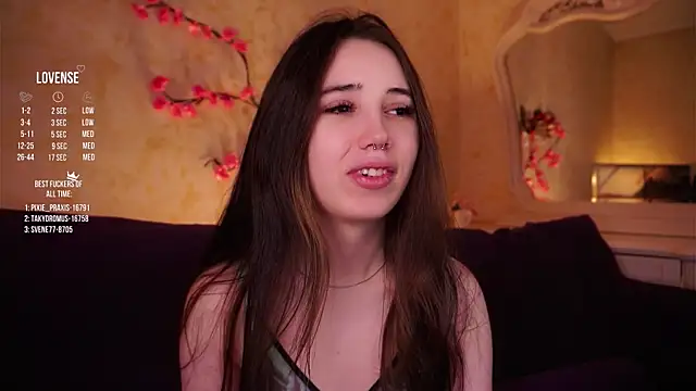 GillianDowdey online show from February 15, 3:14 am