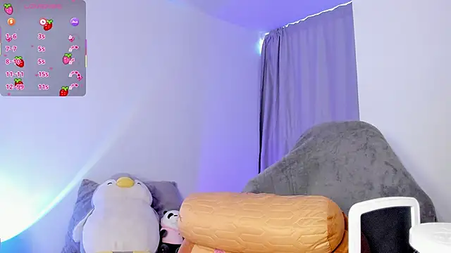 Snapshot of Nix_Taylor chatting on October 3, 9:34 pm Nix Taylor online show from October 3, 9:34 pm