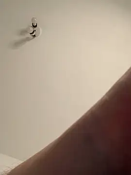 Sophie Eaton online show from March 2, 7:45 pm