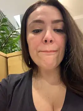 Sophie Eaton online show from September 13, 7:35 pm