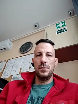 Snapshot of Inkazulu chatting on November 1, 6:48 am Inkazulu online show from November 1, 6:48 am