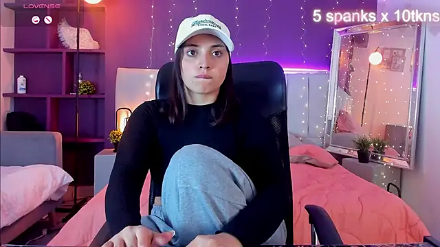 VickyBuunny online show from March 15, 2:12 pm