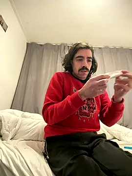 wolfwhite95 online show from November 16, 11:10 pm