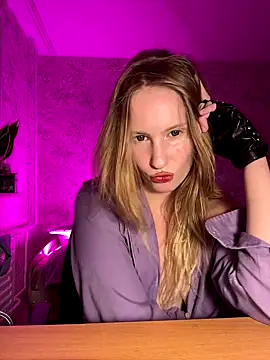 saint cat25 online show from November 8, 6:40 pm