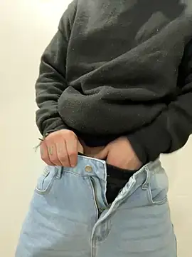 Snapshot of HotBoy6699 chatting on December 30, 11:48 am HotBoy6699 online show from December 30, 11:48 am