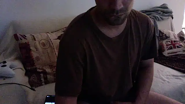 Snapshot of HotBoy6699 chatting on October 3, 1:24 am HotBoy6699 online show from October 3, 1:24 am