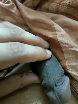 Bengali Boy75 online show from September 27, 5:18 pm