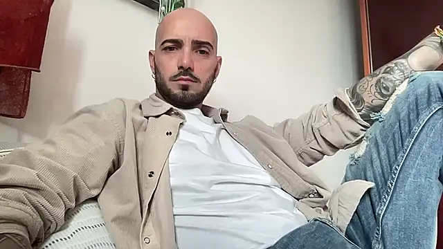 alessandromori91 online show from March 5, 2:57 pm