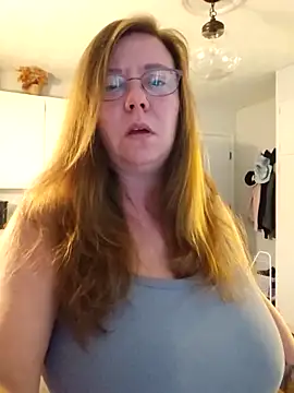 MsShelby40 online show from October 8, 10:07 pm