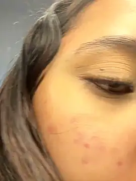 MollySanders    online show from January 4, 12:27 am