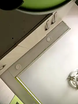 MollySanders    online show from September 14, 9:36 pm