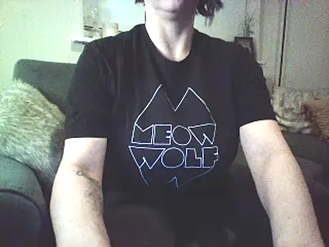 Big-Tits-McGee online show from February 2, 8:46 am