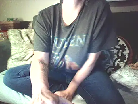 Big-Tits-McGee online show from March 3, 11:35 pm