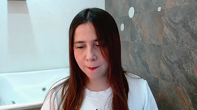 Snapshot of Heidy_Wells chatting on November 13, 12:59 pm Heidy Wells online show from November 13, 12:59 pm