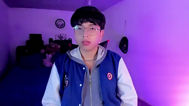 AnggelONfiree online show from February 14, 11:56 pm