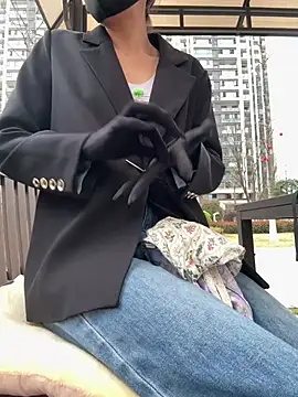 Snapshot of moneymaker_taipei chatting on February 28, 12:22 am moneymaker taipei online show from February 28, 12:22 am