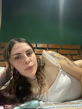 Snapshot of isadelasestrellas chatting on October 22, 8:41 pm isadelasestrellas online show from October 22, 8:41 pm