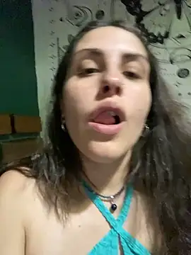 Snapshot of isadelasestrellas chatting on October 27, 6:56 pm isadelasestrellas online show from October 27, 6:56 pm