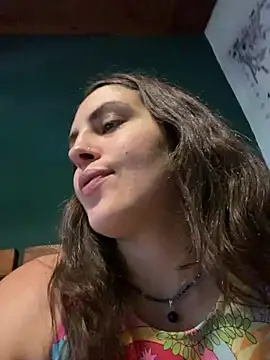 Snapshot of isadelasestrellas chatting on January 10, 6:09 pm isadelasestrellas online show from January 10, 6:09 pm