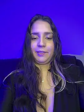 Snapshot of valentina_jonnes1 chatting on June 5, 4:19 am valentina jonnes1 online show from June 5, 4:19 am