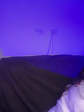valentina jonnes1 online show from July 12, 5:42 am