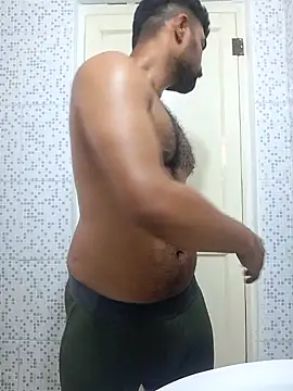 Snapshot of RKumar1994 chatting on March 16, 8:18 am RKumar1994 online show from March 16, 8:18 am