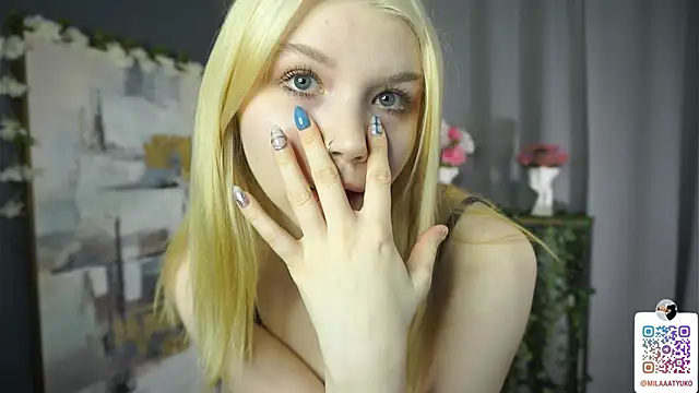 DaisyElmers online show from February 21, 3:23 am