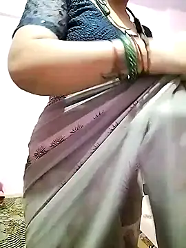 PayalSharmahot143 online show from January 18, 2:03 am