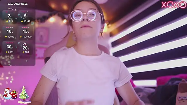 milly kenner online show from December 17, 7:59 pm