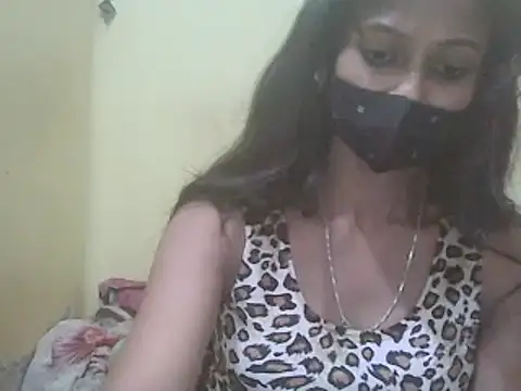 JENIFER PUNE online show from December 30, 7:42 pm