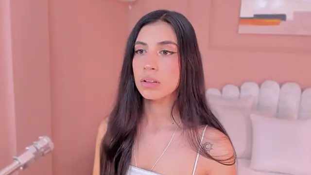 zia cooper online show from March 11, 6:47 pm