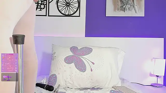 Izzy bellx online show from March 9, 3:43 am