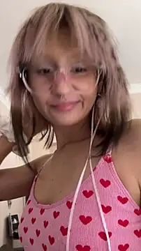 bigbabykiki online show from January 14, 5:46 am