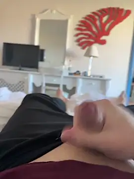 Snapshot of Gartengolem chatting on March 3, 9:11 am Gartengolem online show from March 3, 9:11 am