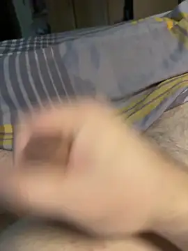 Snapshot of Gartengolem chatting on November 23, 7:24 pm Gartengolem online show from November 23, 7:24 pm