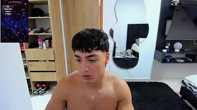 Cristhian Evans online show from September 30, 12:43 pm