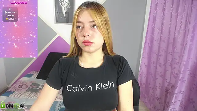 karla charloby online show from December 9, 3:22 pm