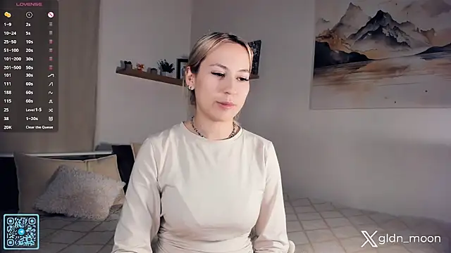 Snapshot of EternalLiberty chatting on November 7, 12:54 am EternalLiberty online show from November 7, 12:54 am