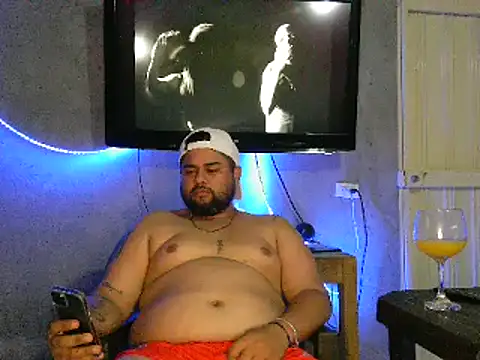 GABRIELGARCIA1313 online show from December 12, 3:05 pm