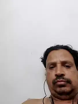 Raj1043 online show from January 17, 8:11 pm