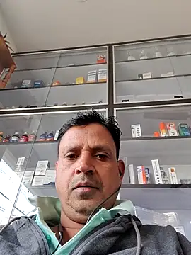 Snapshot of Raj1043 chatting on November 25, 4:56 am Raj1043 online show from November 25, 4:56 am