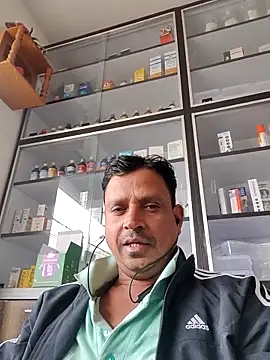 Snapshot of Raj1043 chatting on November 28, 7:44 am Raj1043 online show from November 28, 7:44 am