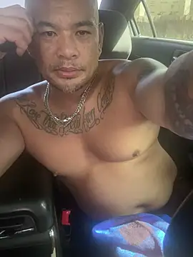 Snapshot of EatMyCake831 chatting on March 17, 9:23 pm EatMyCake831 online show from March 17, 9:23 pm