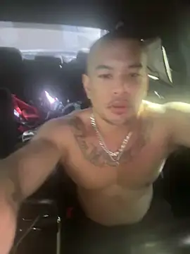 Snapshot of EatMyCake831 chatting on March 18, 5:53 pm EatMyCake831 online show from March 18, 5:53 pm