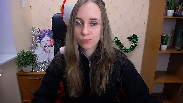 Snapshot of _Nicole_new chatting on December 7, 12:24 pm Nicole new online show from December 7, 12:24 pm