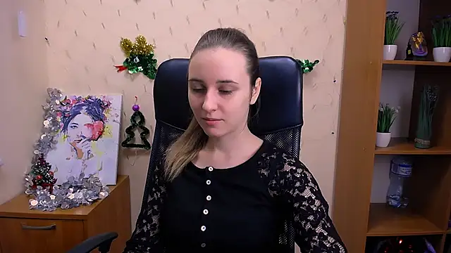 Snapshot of _Nicole_new chatting on December 21, 12:16 pm Nicole new online show from December 21, 12:16 pm